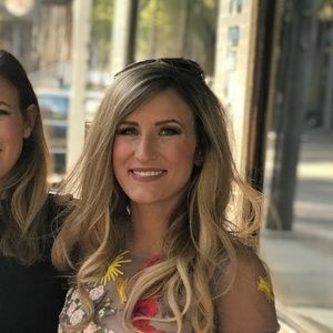 Meet your Posher, Madeline